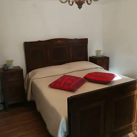 Vecchia Casa Edera *