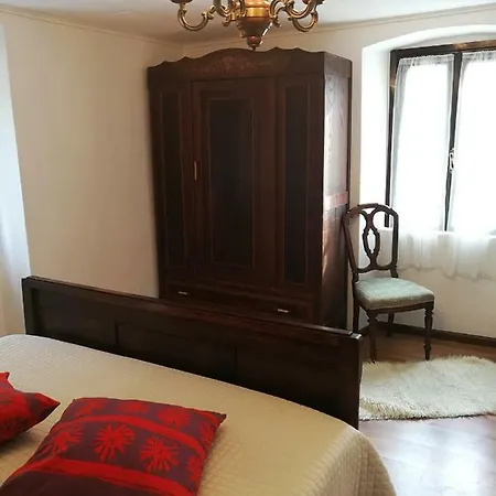 Vecchia Casa Edera