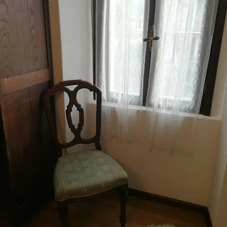 Vecchia Casa Edera *